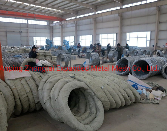 Bto-22 Galvanized Razor Wire Coils with Loops Dia 600 mm