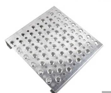 Square Perforated Metal Sheet China Factory 2mm Thick Perforated Sheet