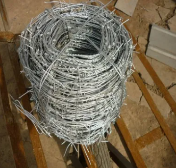 Chain Link Fence Powder Coating Top Razor Barbed Wire Hot Galvanized