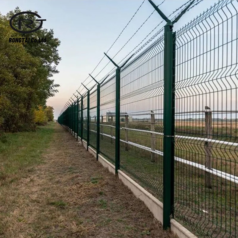  Fence Panels  PVC Coated 3D Wire Mesh Fence