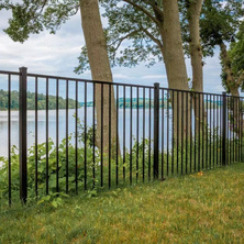 Flat aluminum top fences