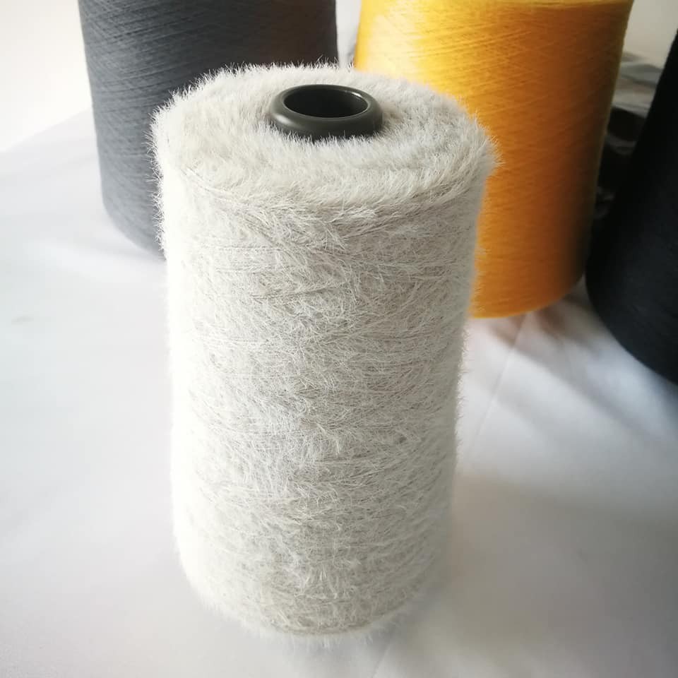 Manufacturer Wholesale Dyed 100% Nylon Mink Yarns for Knitting Garments