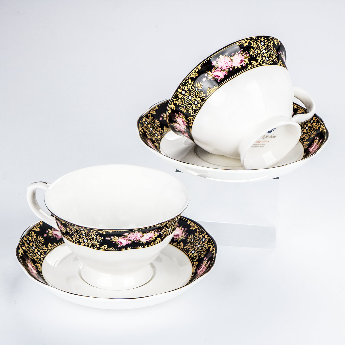 Bone china cup&saucer black