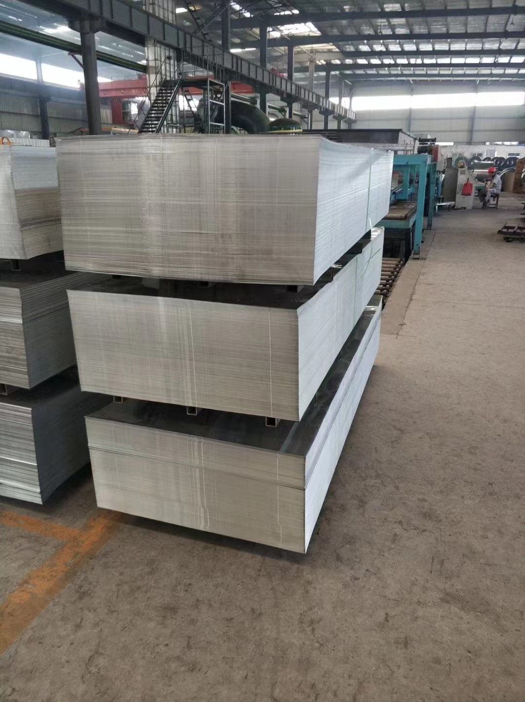 HOT DIPPED GALVANIZED STEEL SHEET 