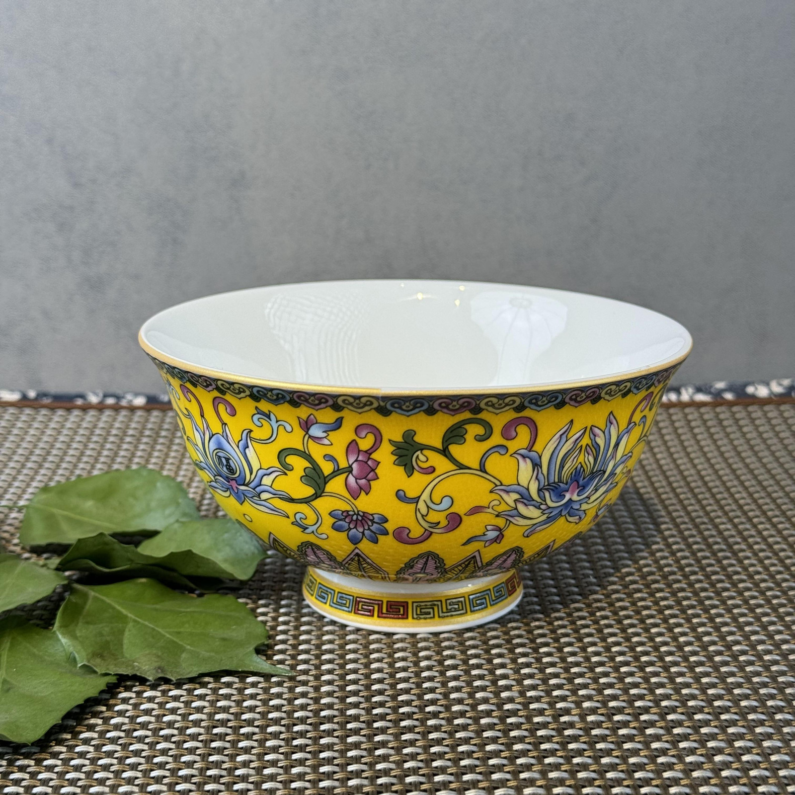 jingdezhen Enamel  yellow background bowl tablewear