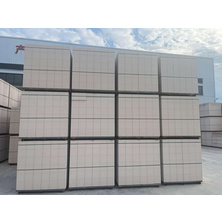 Autoclaved aerated concrete block