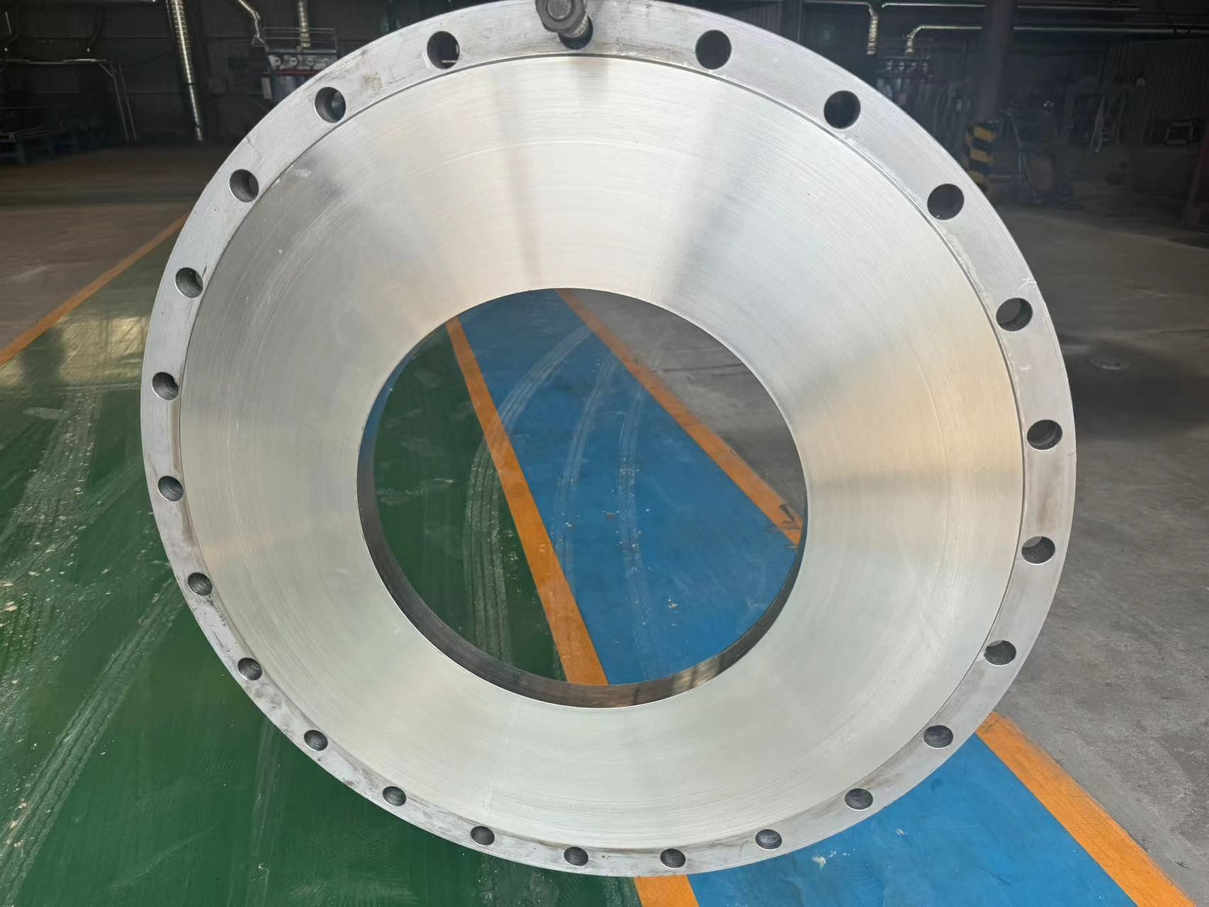 Bimetal composite flange