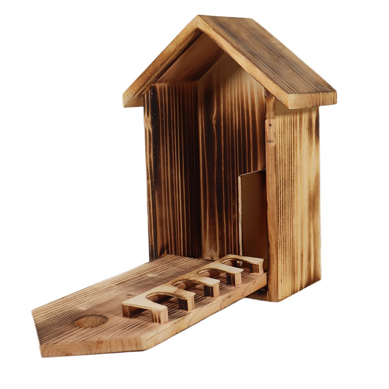 wood bird house