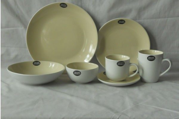 two tone stoneware dinnerware