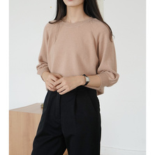 Round neck solid color pullover top women's loose knit sweater